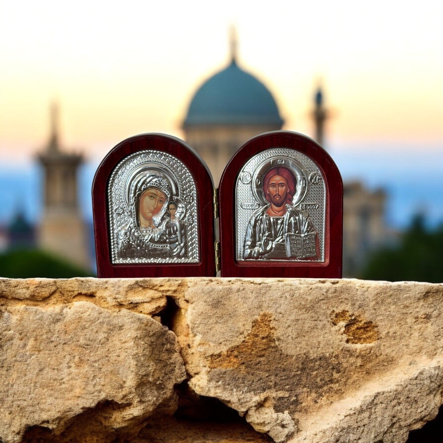 Icoană Maica Domnului și Hristos Pantocrator, sfințită în Orașul Sfânt image 0