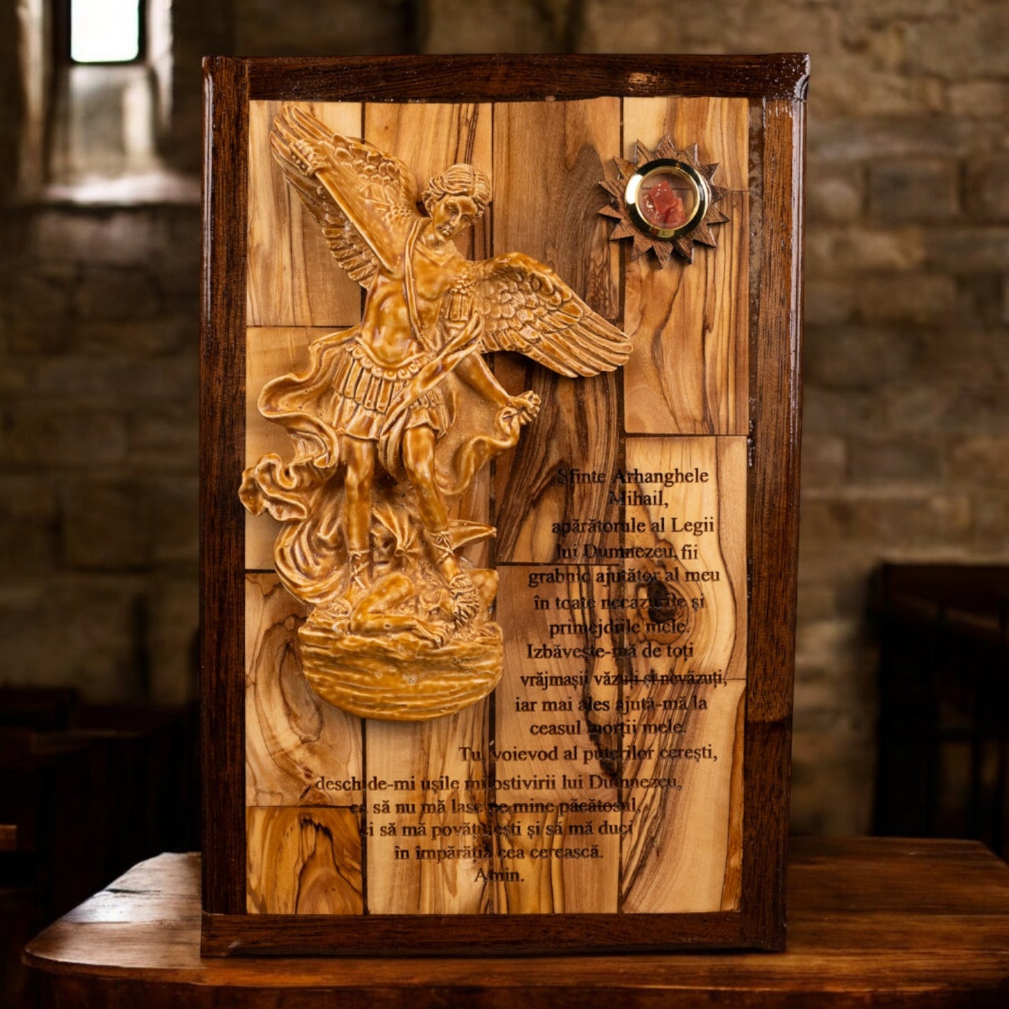 Icoană Sculptată Manual – Arhanghelul Mihail cu Rugăciunea de Ocrotire image 0